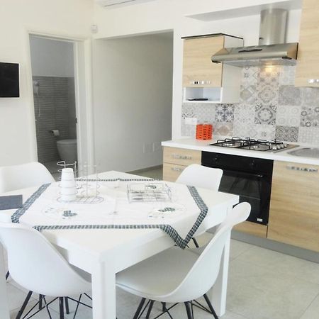 Appartamento Torre San Giovanni Centro Beethoven 28 - Verso Sud Exterior photo